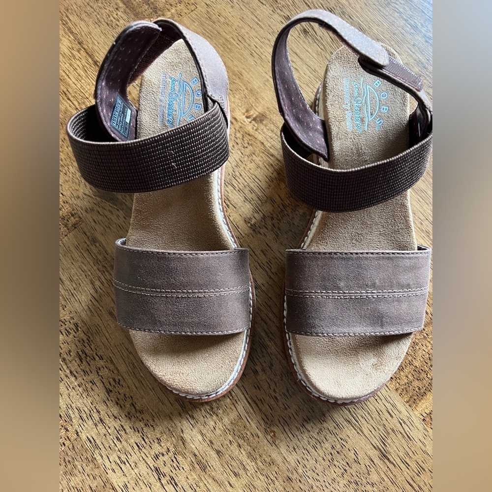 Women’s Brown Sandals Skechers